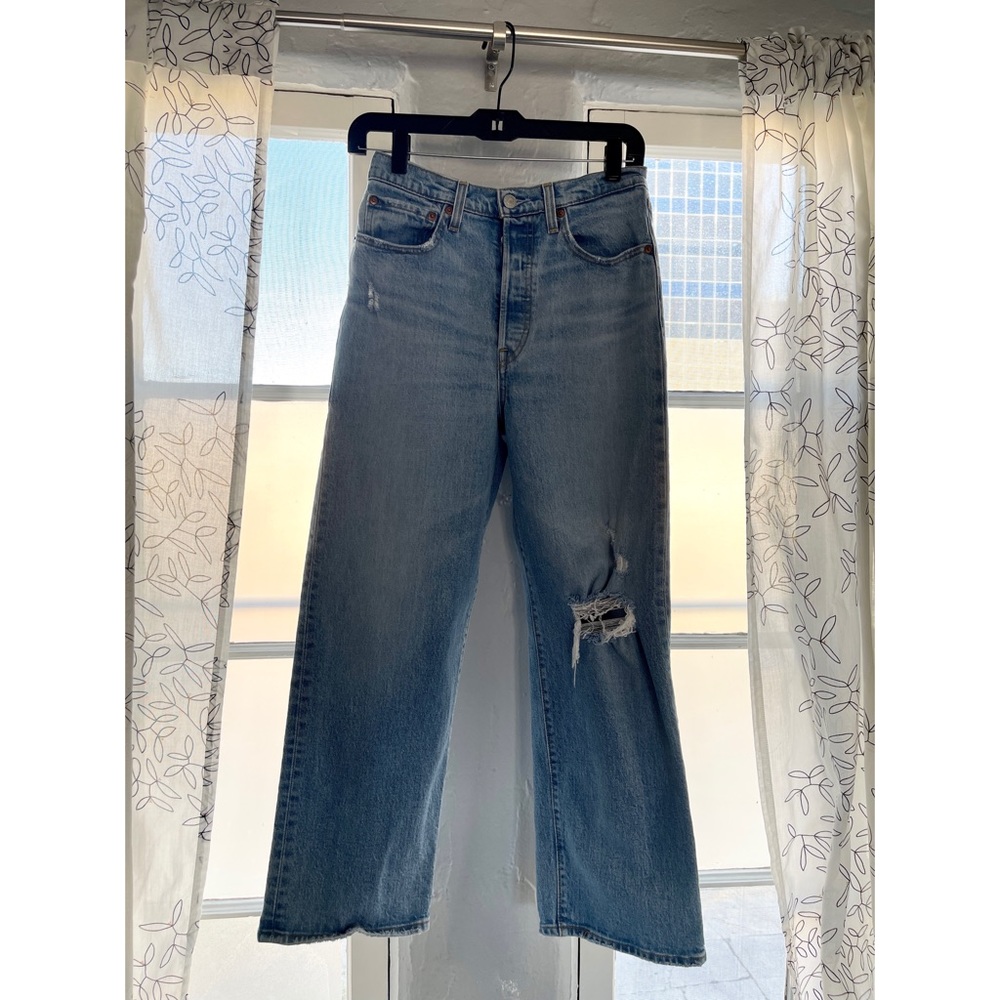 Levi’s Ribcage Straight Denim Jeans